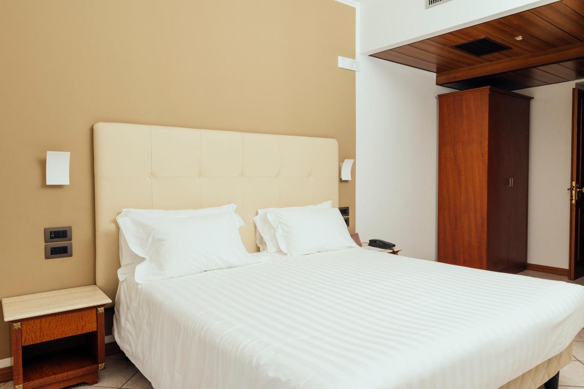 Grand Hotel Telese Екстер'єр фото